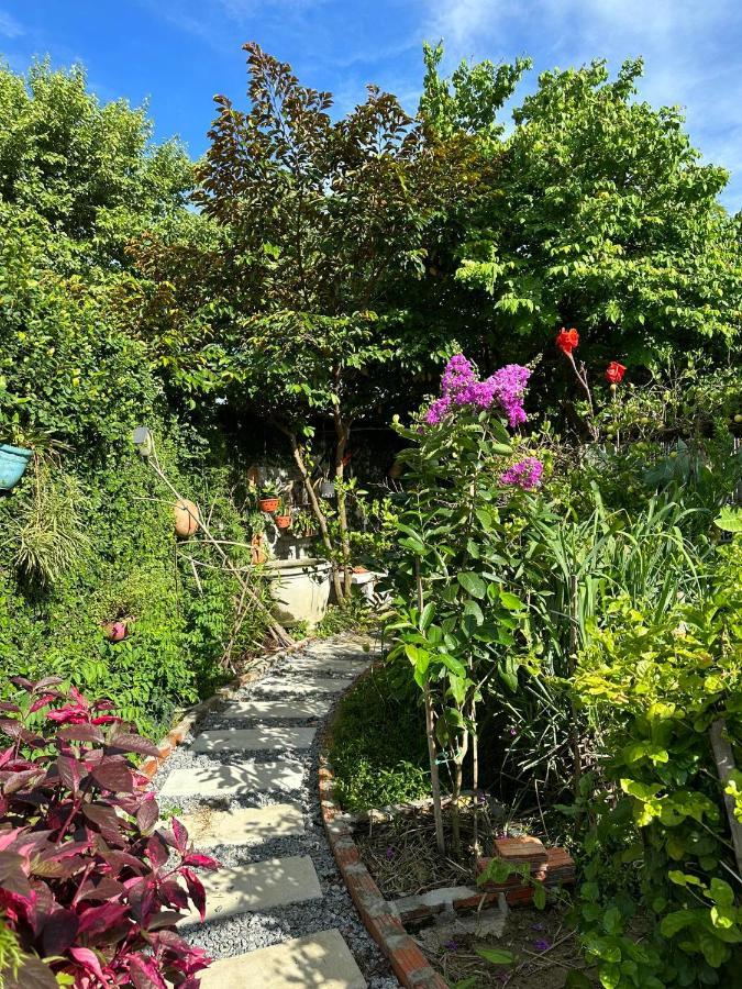 Vom Vom Garden House