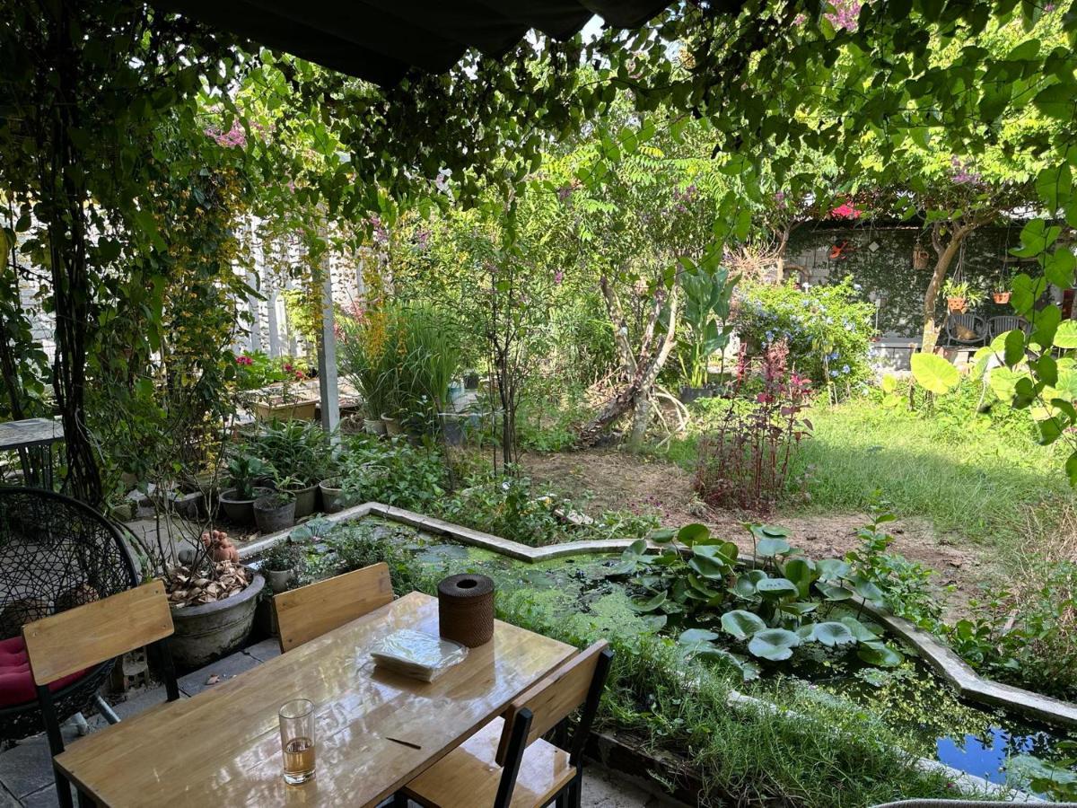 Homestay Vom Vom Garden House *